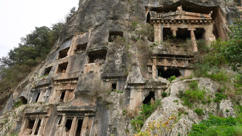 Kapadokya, Likya Sahili, Denizin İçindeki Dağlar